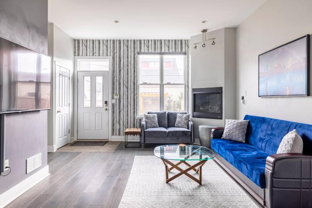 4 Bedroom 3 Bath Sleeps 10 Pet Friendly Private Backyard, 2 Car Garage, City Views, Close To All Stadiums And Casino Питтсбург Экстерьер фото